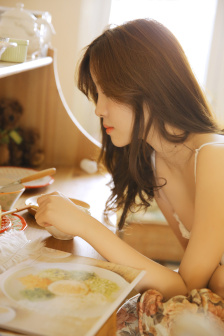 精子pk美女2